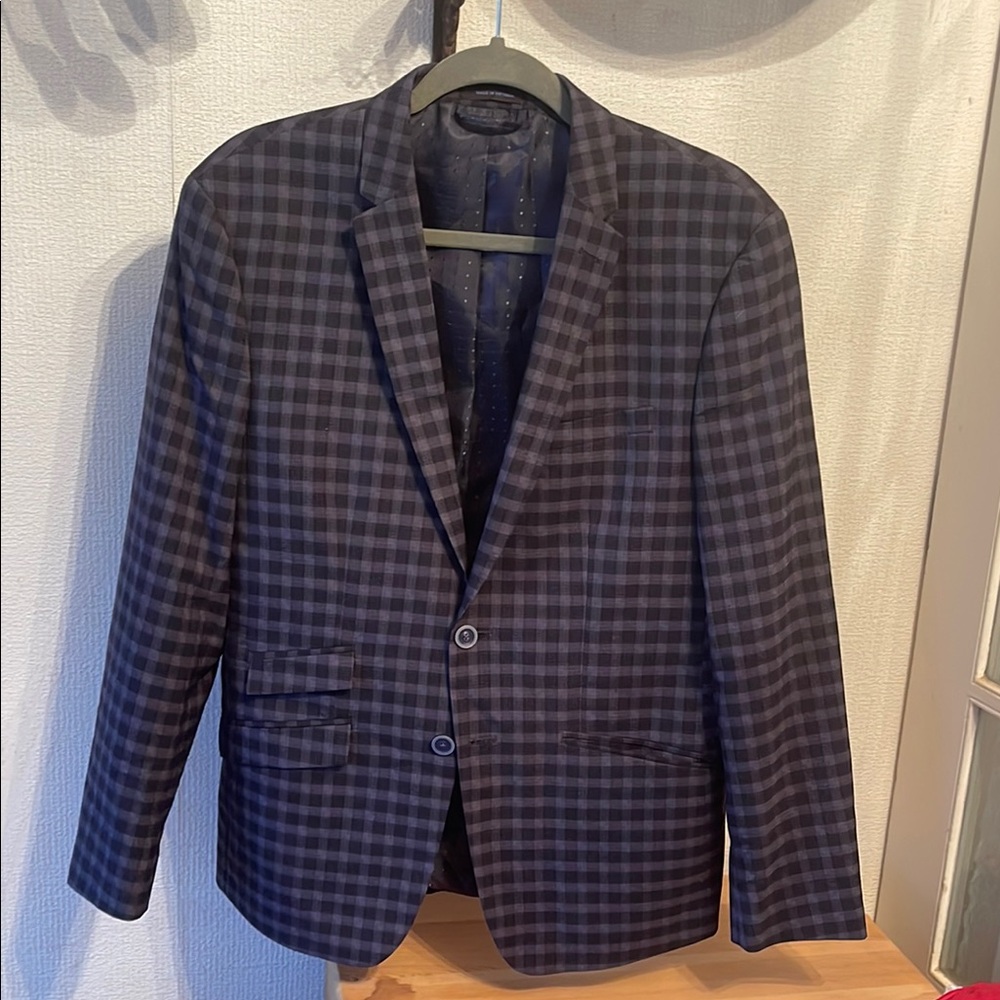 Men's Dark Blue and Gray Checkered Blazer